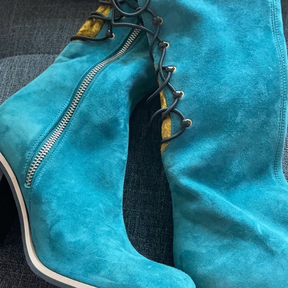 SAZ suede/velvet shoes - Picture 7 of 10